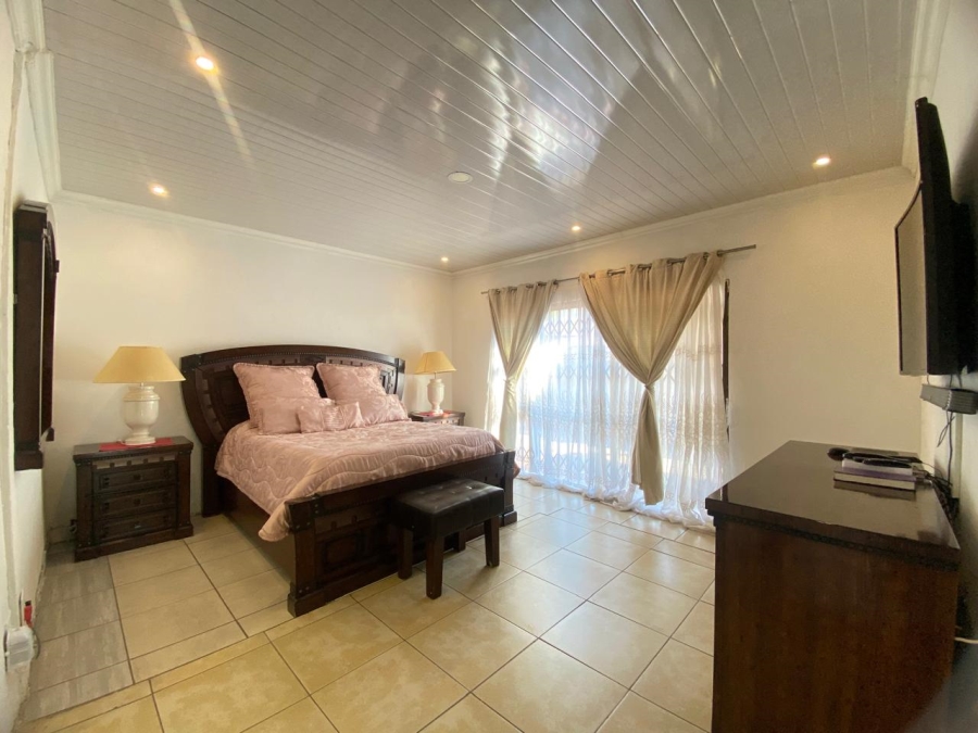3 Bedroom Property for Sale in Tlhabane West North West